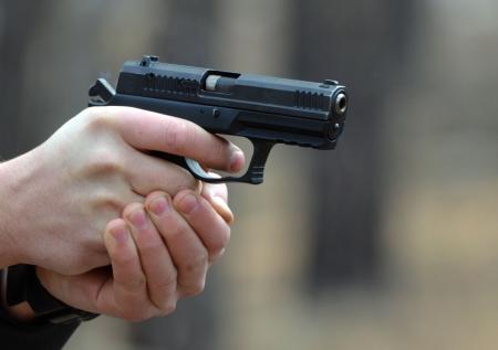 Мужчина с травматическим пистолетом ворвался в московскую школу