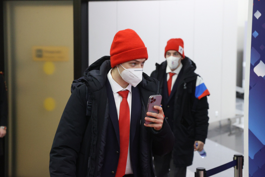Встреча спортсменов олимпийской сборной ОКР, принимавших участие в Олимпиаде-2022, в аэропорту Шереметьево