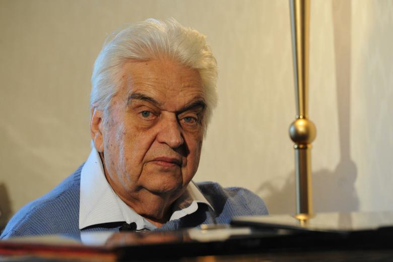Евгений Крылатов