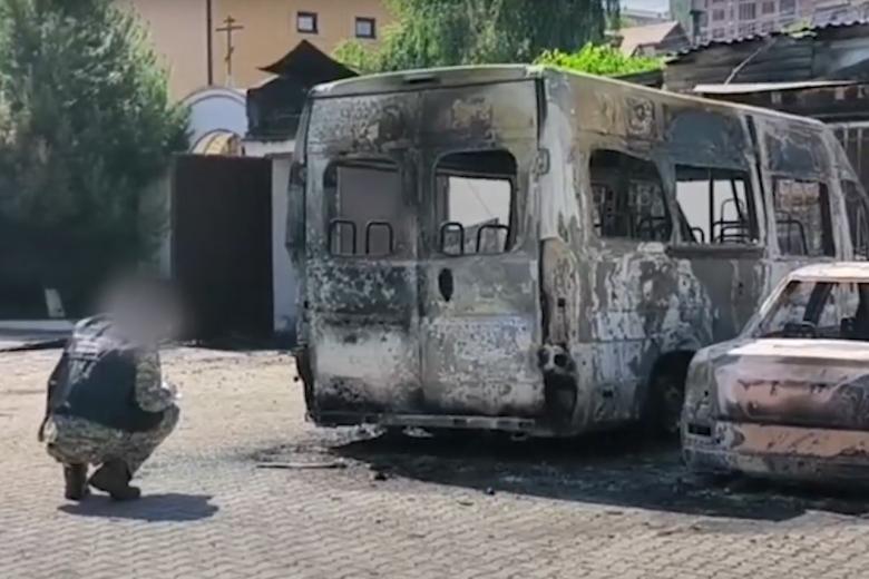 Место нападения на сотрудников полиции в Дербенте