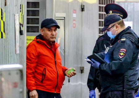Российские власти поддержали законопроекты против незаконной миграции