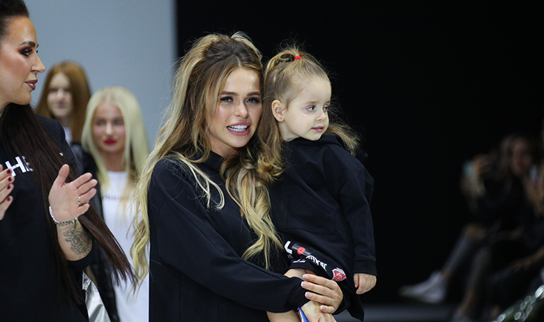 Анна Хилькевич со старшей дочерью Арианной