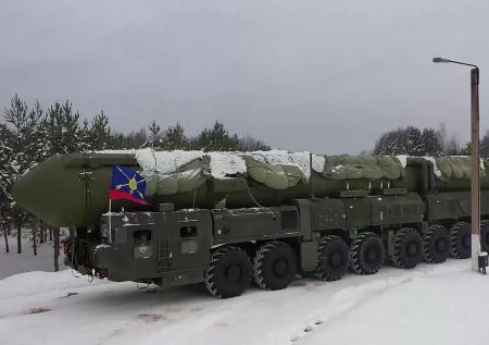 «Мало не покажется»: полковник об установке ракет «Ярс»