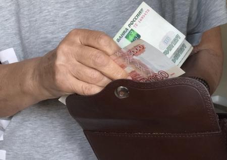 Эксперт предложил властям рассказать о будущем накопительной пенсии