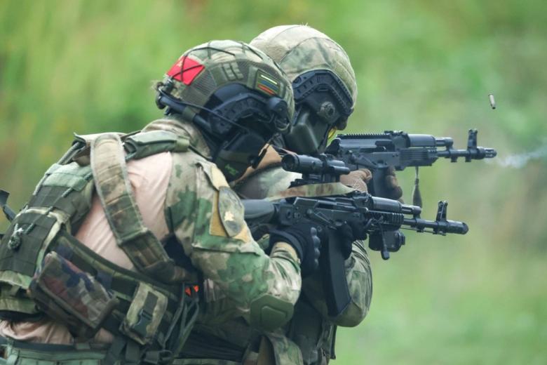 Военнослужащие ВС РФ