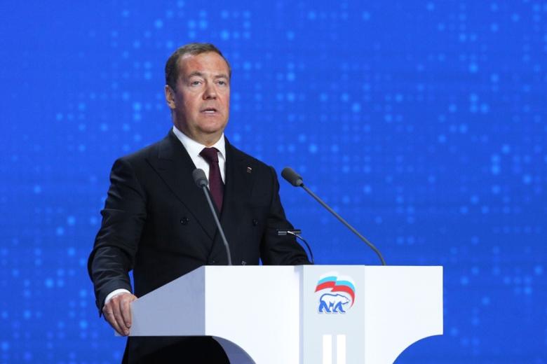 Дмитрий Медведев