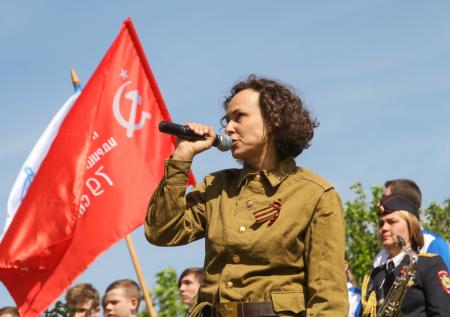 Миронов предложил присвоить Юлии Чичериной звание народной артистки