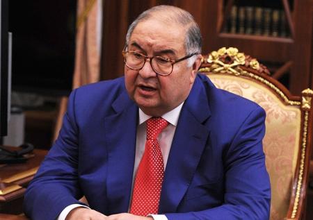 Усманов просит запретить три статьи о нём