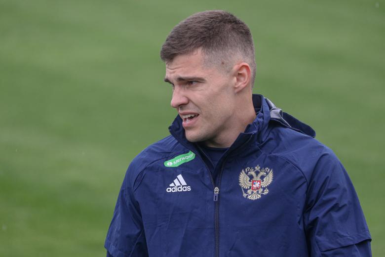 Роман Зобнин