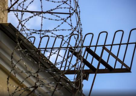 Прокуроры определились с наказанием для вора в законе Шишканова
