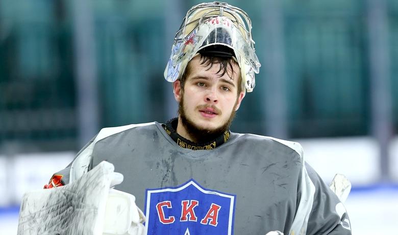 Хоккеист Игорь Шестёркин