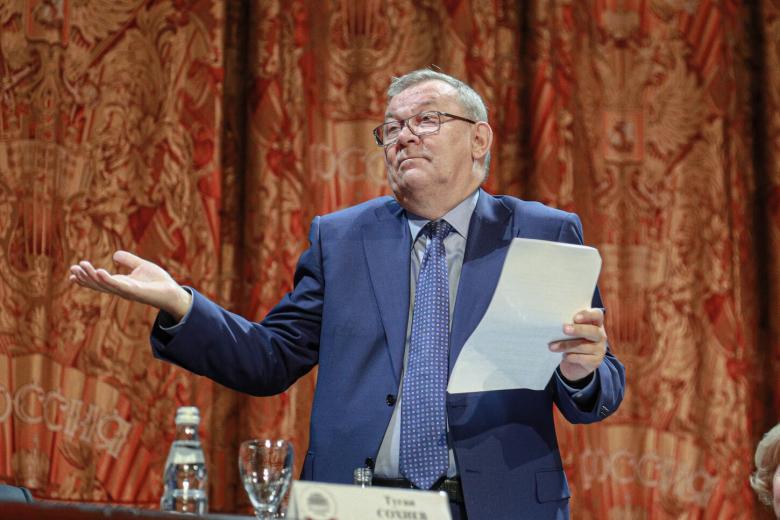 Владимир Урин