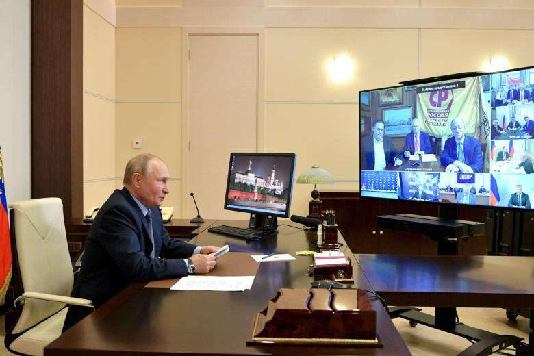 Президент РФ Владимир Путин, встреча с руководством политических партий (в режиме видеоконференции)