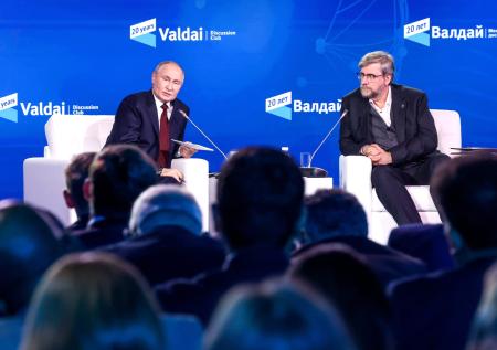 «Как мужчина»: Путин высказался о поведении Трампа в момент покушения