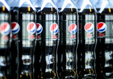 «Ложь и враньё»: Pepsi обвинили в эксплуатации темы экологии