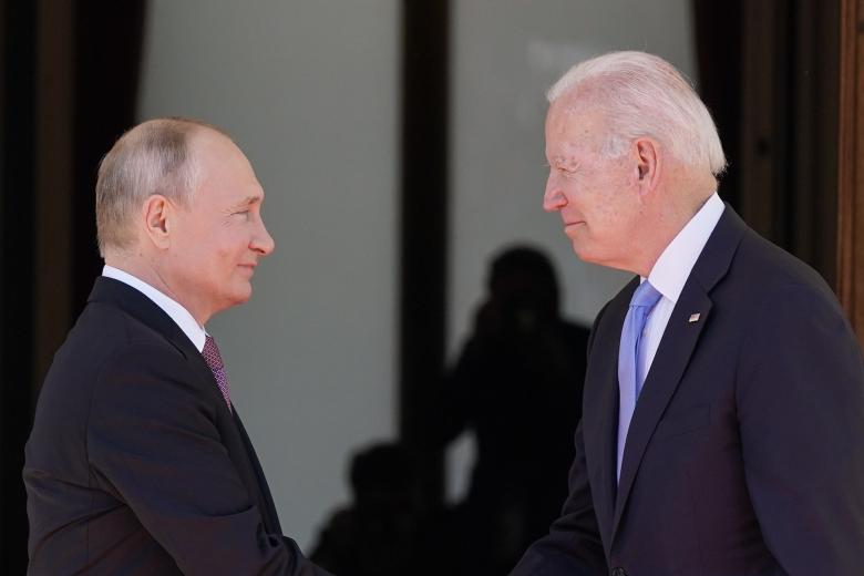 Владимир Путин и Джо Байден