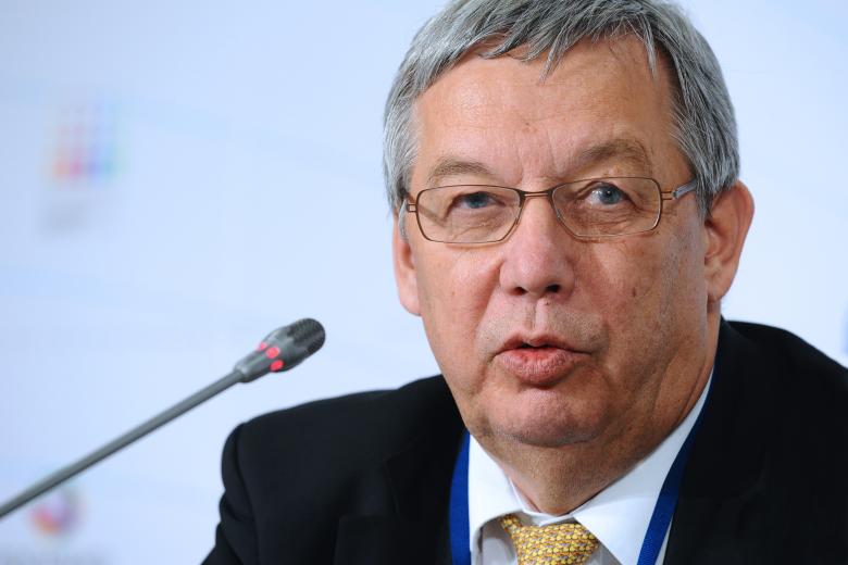 Валентин Гапонцев