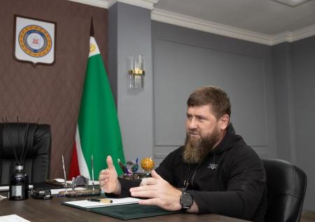 «Хвала Всевышнему, я жив»: Кадыров опроверг слухи о своей болезни
