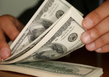 Минфин США разрешил американцам платить налоги в России до 7 марта