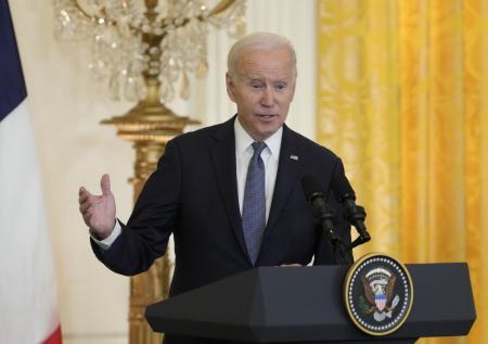 Daily Mail: США скрывают сотни документов о сделках сына и брата Байдена