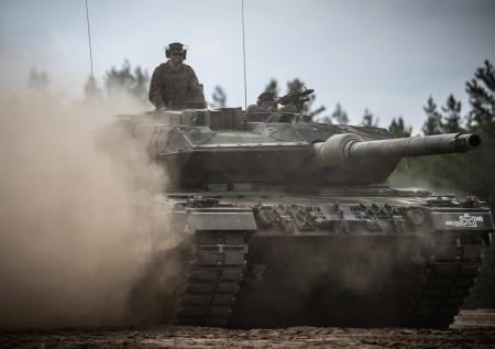 Названо число танков Leopard 2, которые ФРГ отправит Украине