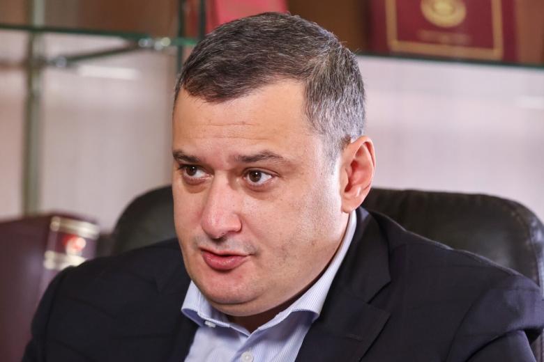 Александр Хинштейн