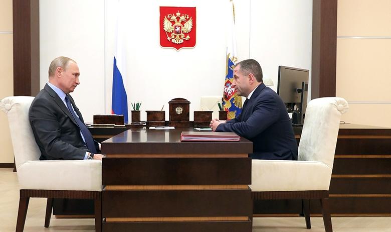 Президент России Путин с новым послом РФ в Белоруссии Михаилом Бабичем