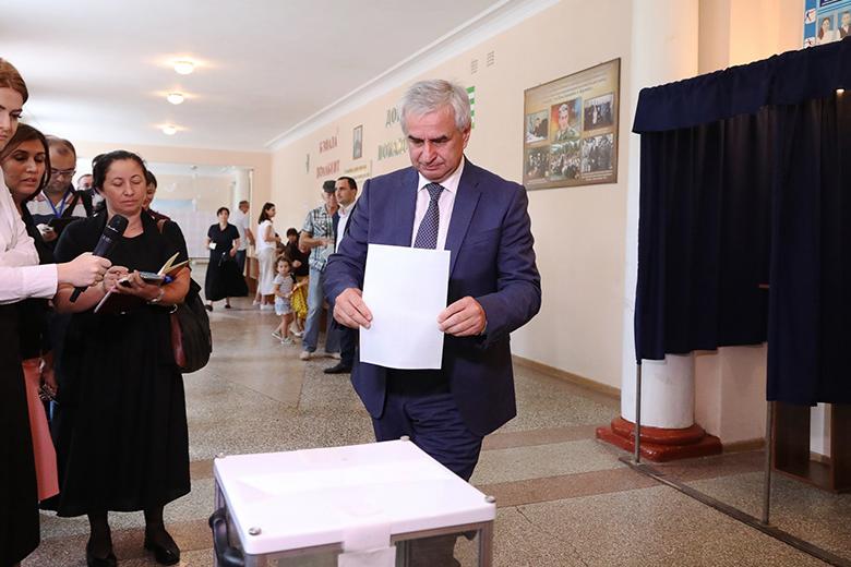 Рауль Хаджимба