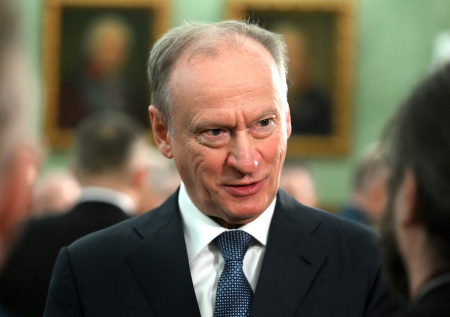 Патрушев заявил об охоте на российские сухогрузы на Западе