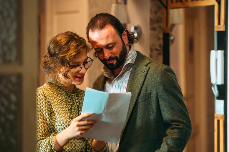 Елизавета Арзамасова и Илья Авербух в сериале «Папины дочки. Новые»
