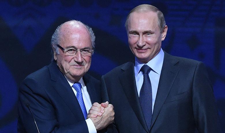 Экс-президент ФИФА Йозеф Блаттер и президент РФ Владимир Путин