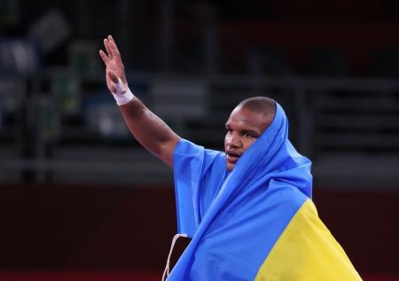 Украинский олимпийский чемпион объяснил совместное фото со Скабеевой