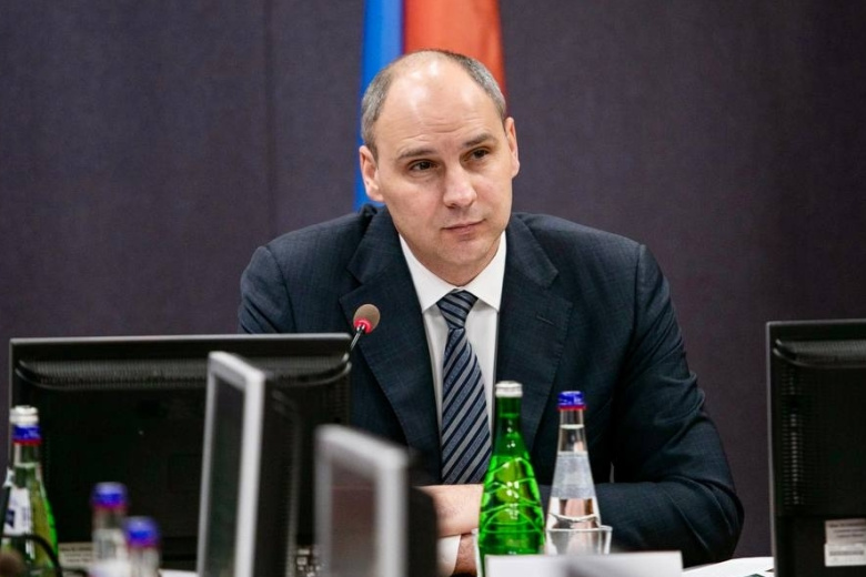 Денис Паслер