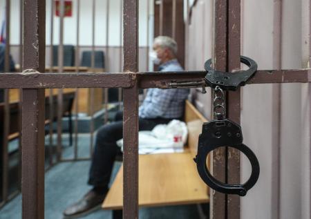 Обвиняемого в избиении волгоградца из-за ссоры в чате оставили под стражей