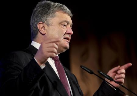 Порошенко изменил юрисдикцию религиозных общин