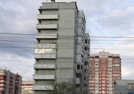 Жители «падающей» многоэтажки в Чите объявили голодовку
