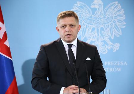 Названа дата заседания по вотуму недоверия правительству Фицо