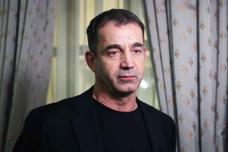 Дмитрий Певцов