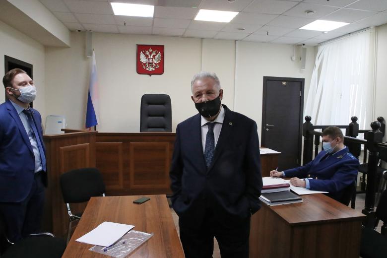 Виктор Ишаев
