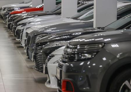 Автоэксперт рассказал, на что обратить внимание при покупке авто с пробегом