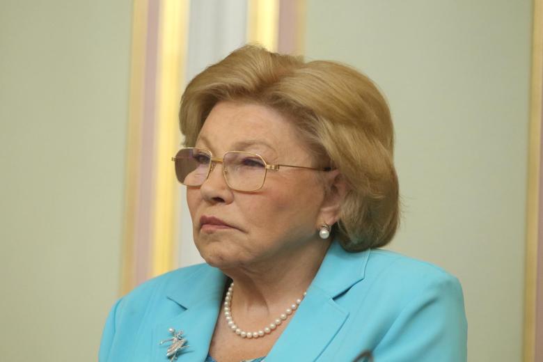 Елена Драпеко