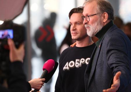 «Мы сами по себе отдельные личности»: как живет семья Добронравовых