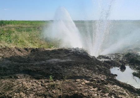 Диверсанты пробили водопровод в Ростовской области