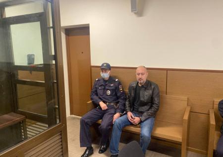 Суд отказался отправлять в СИЗО ректора «Шанинки»