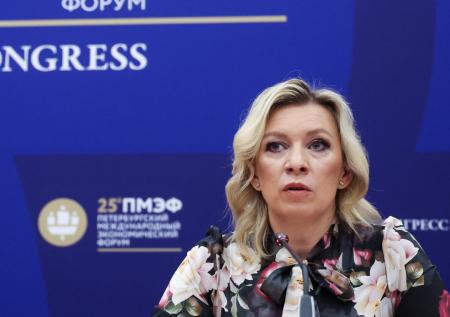 Захарова: в санкционный список Лондона не включен ни один украинский нацист