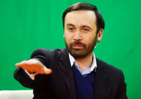 Военкор усомнился в атаке БПЛА на дом иноагента под Киевом