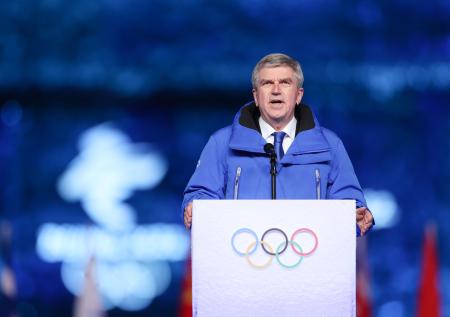 Глава МОК назвал причины отстранения российских олимпийцев
