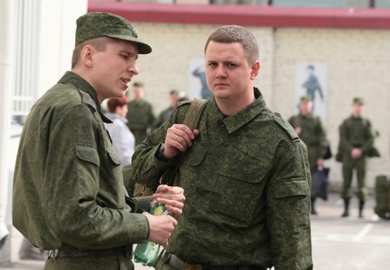 «Нет системности»: депутат Госдумы о перегибах в военкоматах