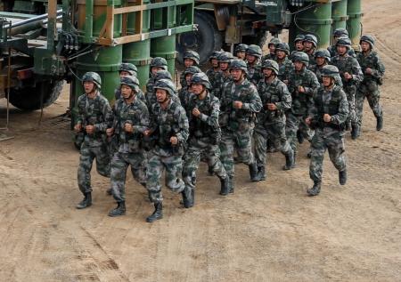 Китайские военные показали фотографии с учений вблизи Тайваня