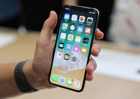 Раскрыт способ обхода блокировки айфона мошенниками после обновления Apple